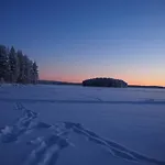 Scandinavian Lakeside Huvilat