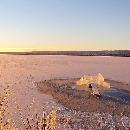 Scandinavian Lakeside Rovaniemi