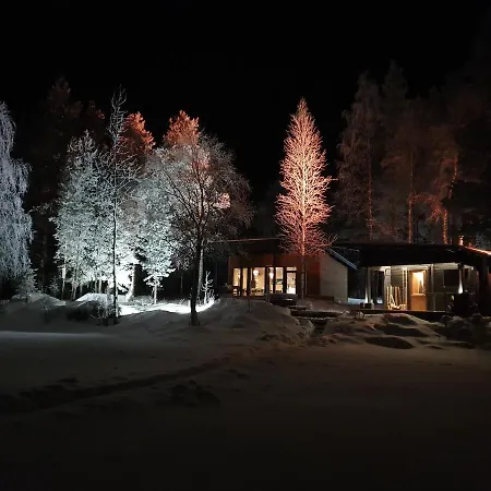 Scandinavian Lakeside