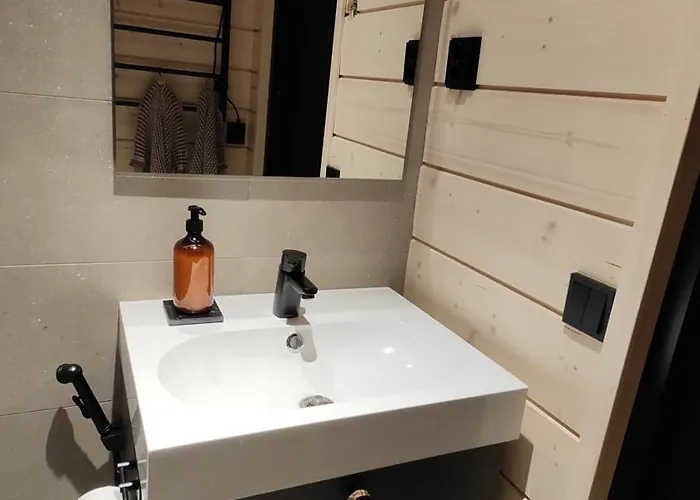 Villa Scandinavian Lakeside *